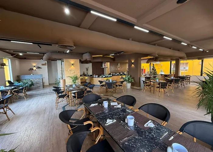 شقة Stunning 2br - Al Dora Resort, *